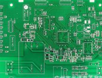 PCB工廠新增了對雷射鑽孔機的需求