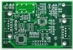 Diferencias en el proceso de producción de positivos y negativos en placas de circuito de PCB