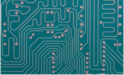 La diferencia entre el PTH de PCB y la galvanoplastia de plástico