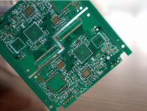 En el modo de conmutación pcb, la colocación del inductor es adecuada