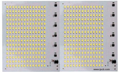 PCB recouvert de chaleur