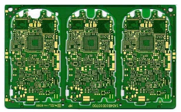 PCBメーカー 